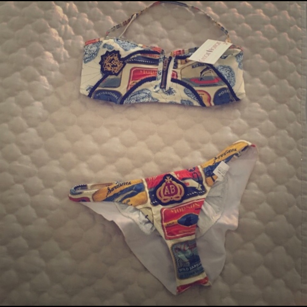 Agua Bendita Bikini